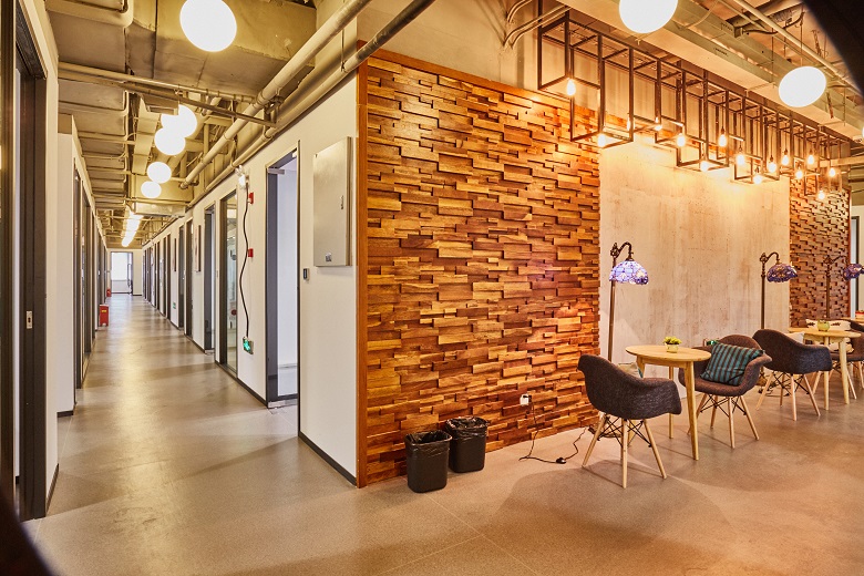 赛高悦府入驻公司